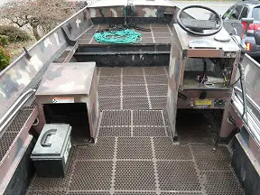 Boat3.jpg