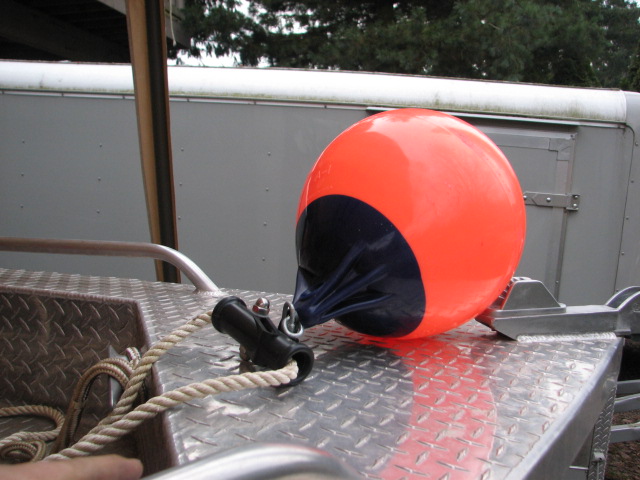 pictures_of_the_bouy_014.JPG