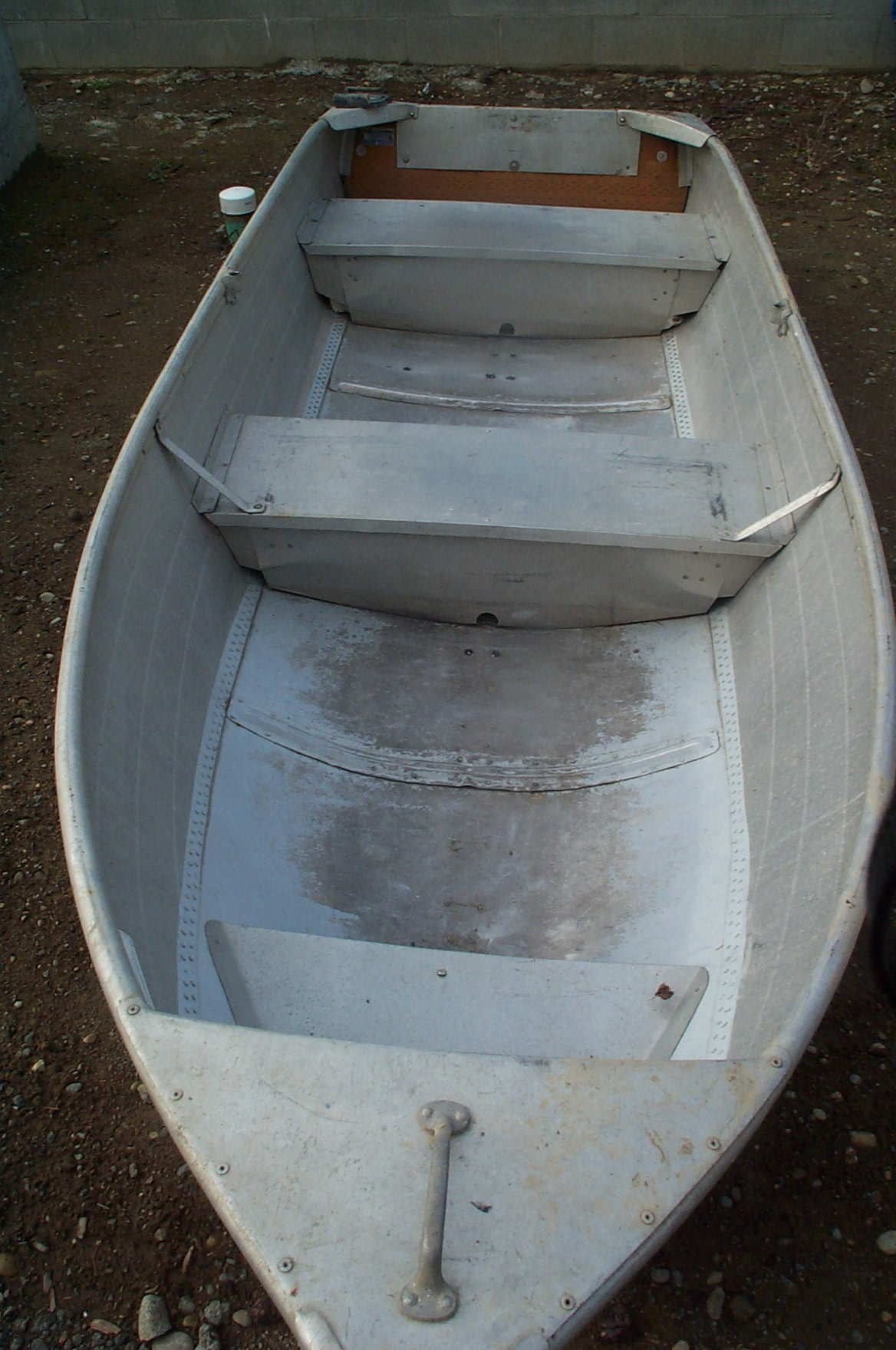 boat_2.jpg