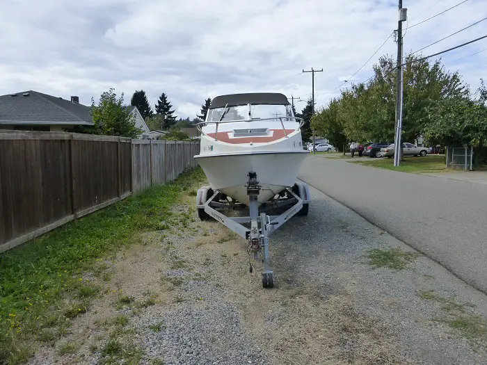 boat1.jpg